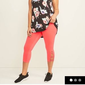 NWT Lane Bryant Livi yoga pants pink size 18/20
